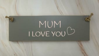 MUM I love you - 30cm Rustic Wooden Sign 2 MUM I love you - 30cm Rustic Wooden Sign - Image 2