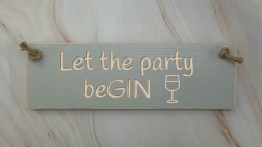 Let the party beGIN - 30cm Rustic Wooden Sign 4 Let the party beGIN elephant