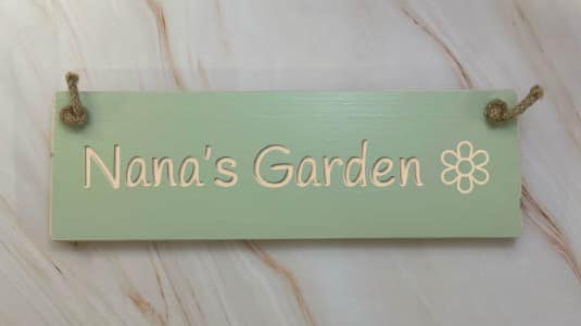 Nana’s Garden – 30cm Rustic Wooden Sign