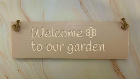 Welcome to our garden - 30cm Rustic Wooden Sign 3 Welcome to our garden potted shirmp