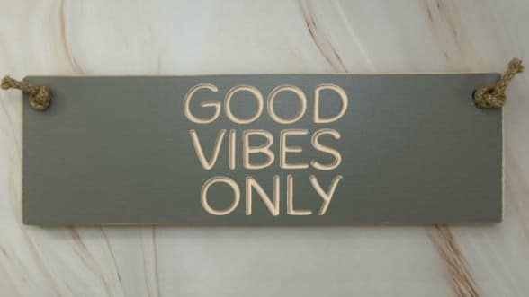 GOOD VIBES ONLY – 30cm Rustic Wooden Sign