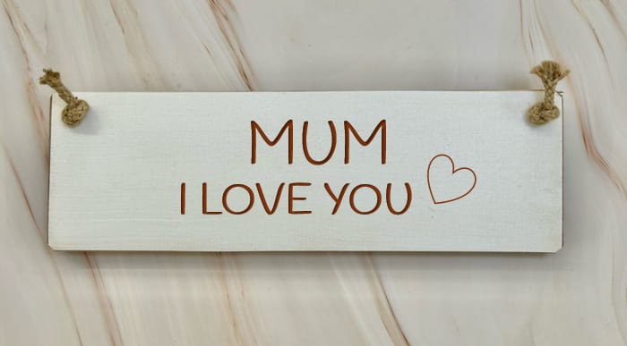 MUM I love you - 30cm Rustic Wooden Sign 6 MUM I love you - 30cm Rustic Wooden Sign - Image 6