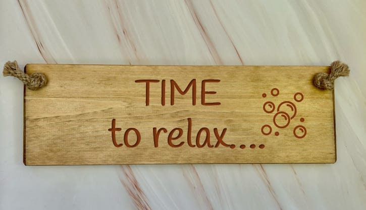 Time to relax - 30cm Rustic Wooden Sign 8 Time to relax - 30cm Rustic Wooden Sign - Image 8
