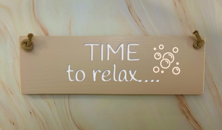 Time to relax - 30cm Rustic Wooden Sign 6 Time to relax - 30cm Rustic Wooden Sign - Image 6